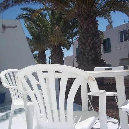 Puerto Del Carmen Sleeps 4 Pool Wifi شقة *