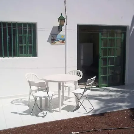 Puerto Del Carmen Sleeps 4 Pool Wifi بويرتو ذيل كارمين